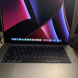 Apple - MacBook Pro 16" (2021)  - M1 Pro Chip