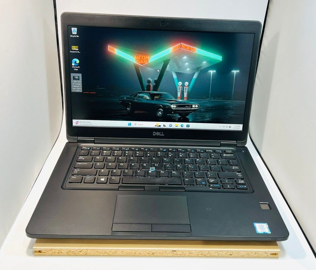 Dell Latitude 5490 14” i7-8650u 2.11Ghz 16GB 500GB SSD Intel UHD Graphics 620