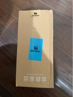 Brand New 40 oz Stanley Cup Blue