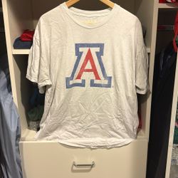 Avengers shirt Sz XL (The Original Retro Brand) 