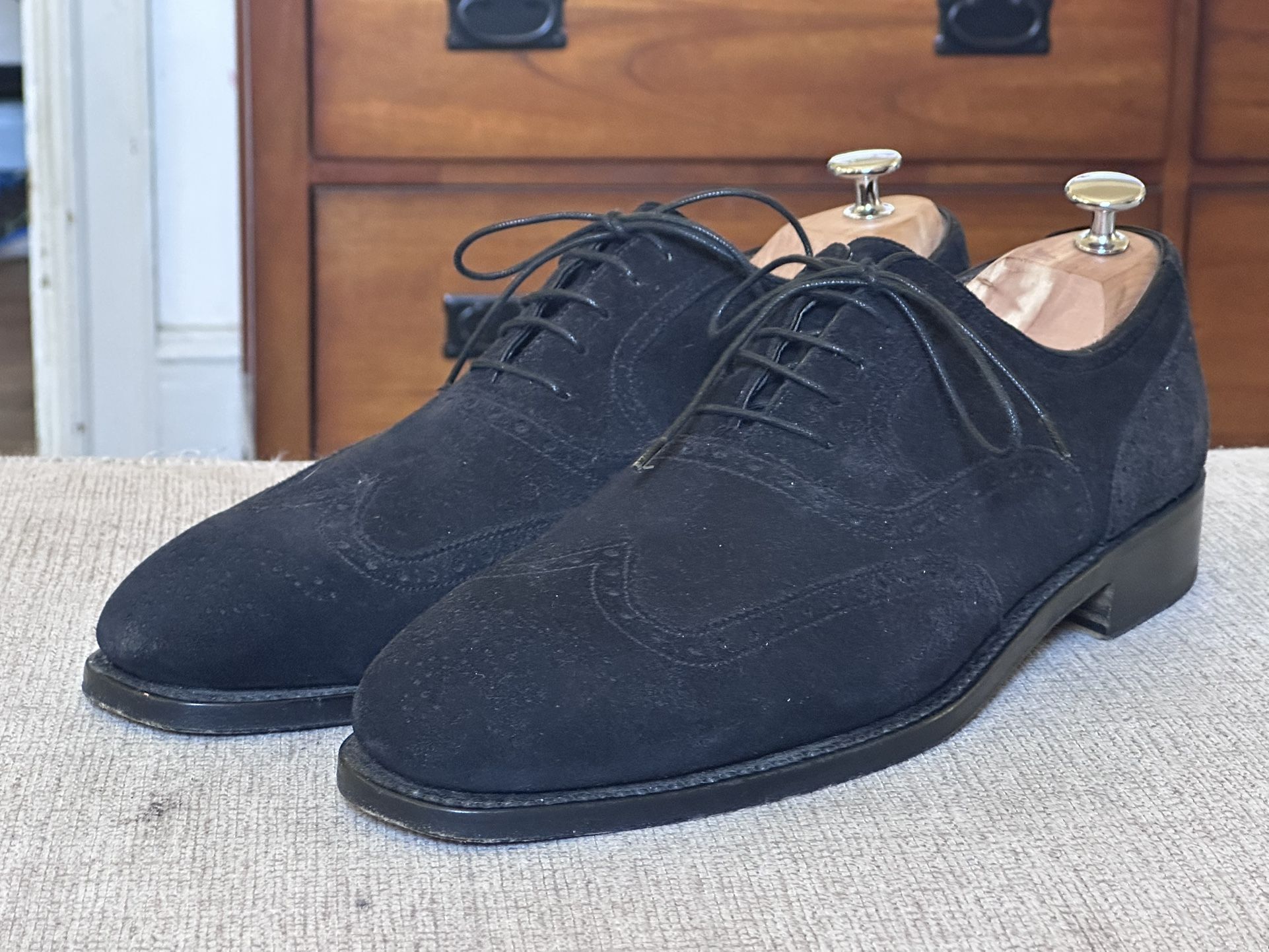 Salvatore Ferragamo Tramezza Wingtip Dark Brown Suede Men’s Dress Oxfords Size 11 B