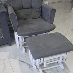 Nursery Rocking Chair 