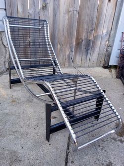 Italian Metal Chrome Mid-Century Chaise Lounge Chair (Made In Italy)