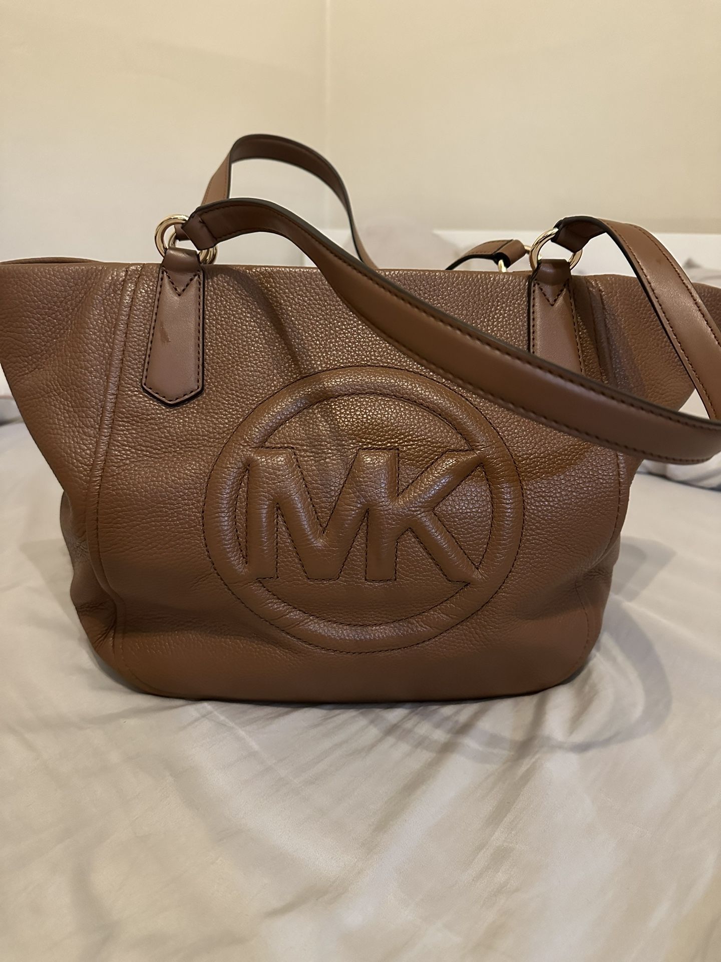 Mk Bag Is Shoulder Bag Semi New