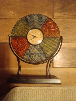 Decorative clock