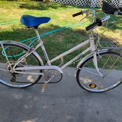 Vintage Free Spirit Bicycle