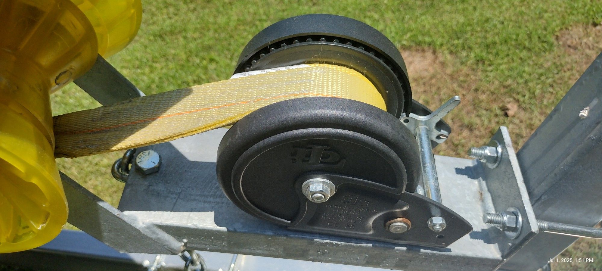 Dutton-Lainson Hand Winch for boat trailer