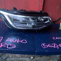 2022 2024 Volkswagen Tiguan passenger right headlight