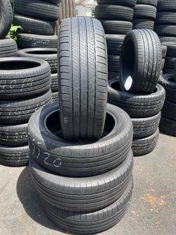 235/55R20 Michelin primacy 235/55/20 set of 4 matching used tires in great condition 300$ for 4 tires plus tax. Mount available but not included. Whee