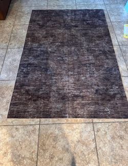 4x6 New washable area rug