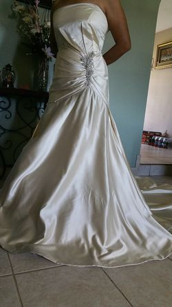 Wedding dress for sale!
