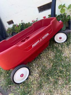 2- seaters Radio Flyer , $65