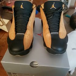 Jordan 13 Retro Low Black /chutney Size 10.5 Very Good Condition