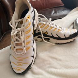 Nike And True Religion 