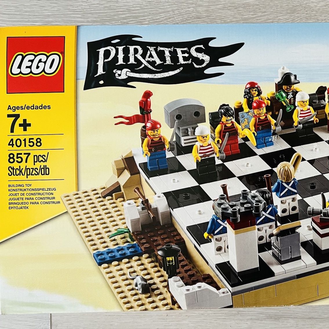 LEGO® Pirates Chess Set 40158, LEGO® Pirates