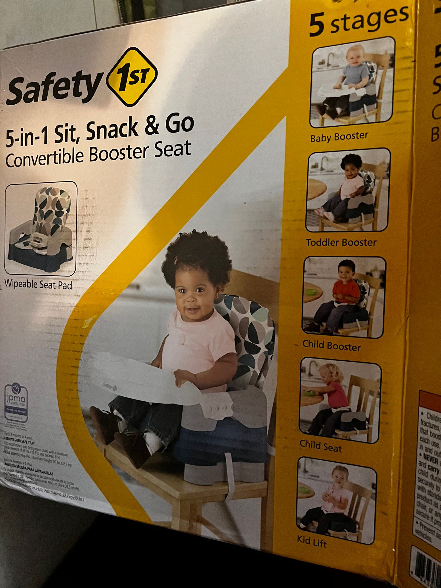 Safety 1st 5 in 1 Sit, Snack And Go. for Sale in Tulare, CA OfferUp