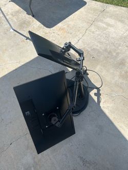 Dual Monitor Set Up