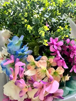 Fake flowers and greenery - balloon arch, part decor