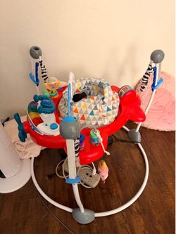 Baby bouncer