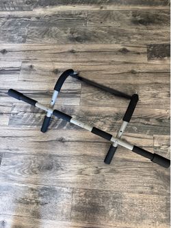 Pull Up Bar