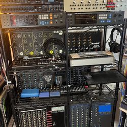 Analog & Digital Drum Brain Percussion Synthesizers