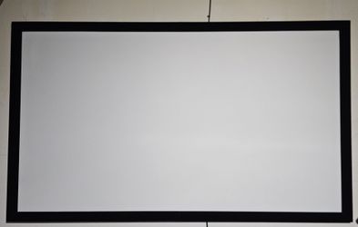 110" Screen Projector 