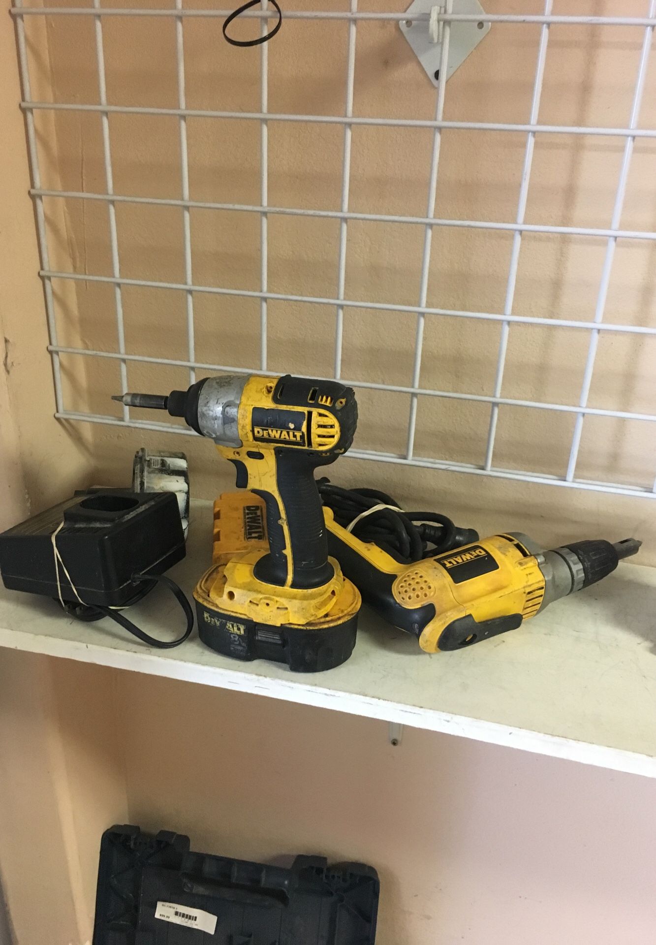 Dewalt tool set