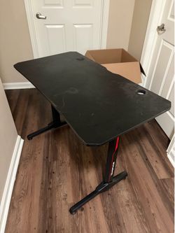 Gaming computer desk