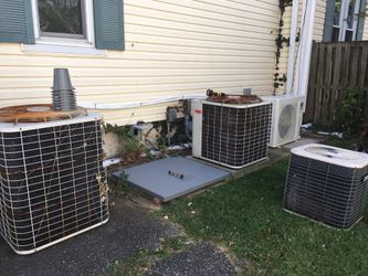 Heat pump 2.5 Ton R22. Used. $250.