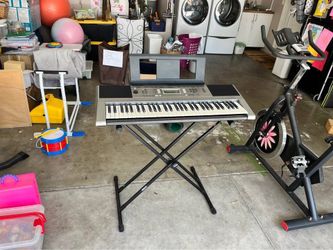 Electric Keyboard with stand and case