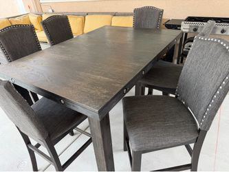 Dining table set with leaf