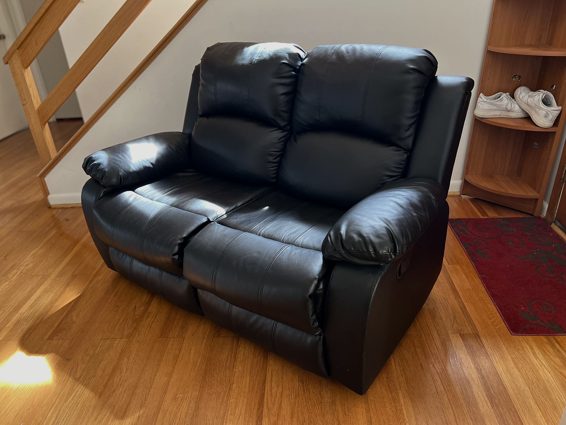 PREMIUM RECLINING LEATHER LOVESEAT