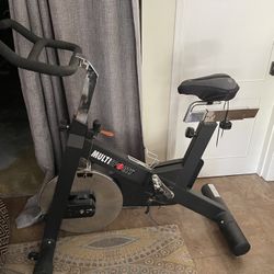 Multisports Spin Bike