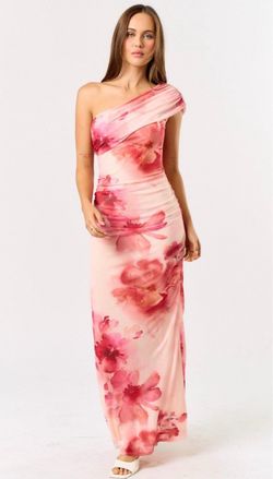 One-Shoulder Floral Maxi Dress