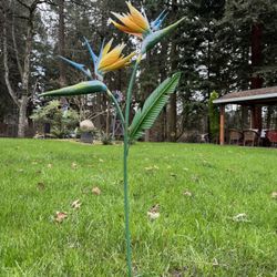 Bird of Paradise metal garden stake