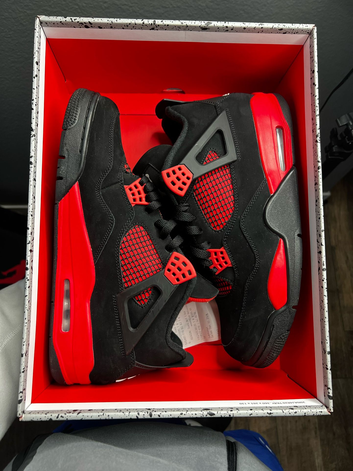 Jordan 4 Retro “Red Thunder”