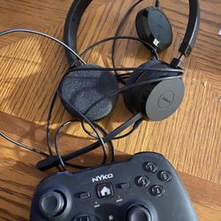 Gaming Headset And Controller Xbox 