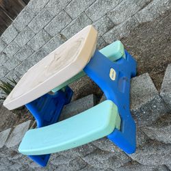 Need Gone Today Free Curbside Radio Flyer Wagon And Little Tikes Table