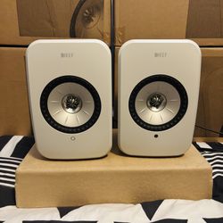 KEF LSX II LT Wireless Hi-Fi Speakers – Audiophile-Grade, Streaming-Ready, Pure High Quality Audio