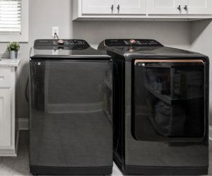 Samsung Black Stainless Washer & Dryer Set – Excellent Working Condition