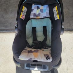 Baby Trend Carseat
