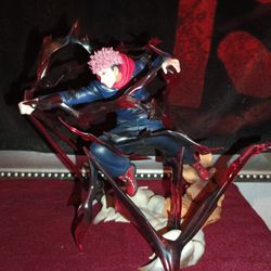Yuji Itadori Statue 