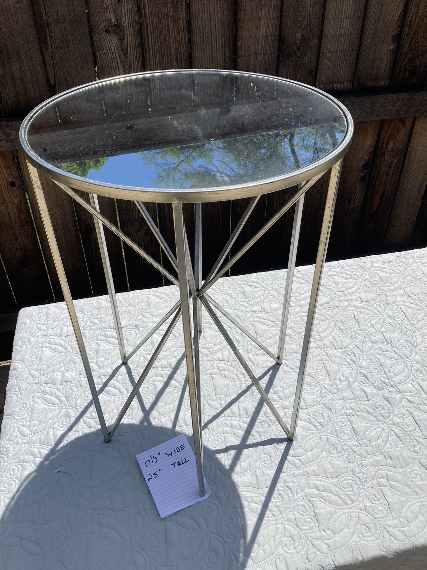End Table Metal Frame With A Mirror Top In Great Condition