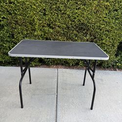 Dog Grooming table with crane