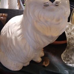 Vintage ceramic Persian cat 