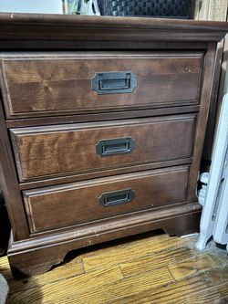 Bed nightstand dresser Set