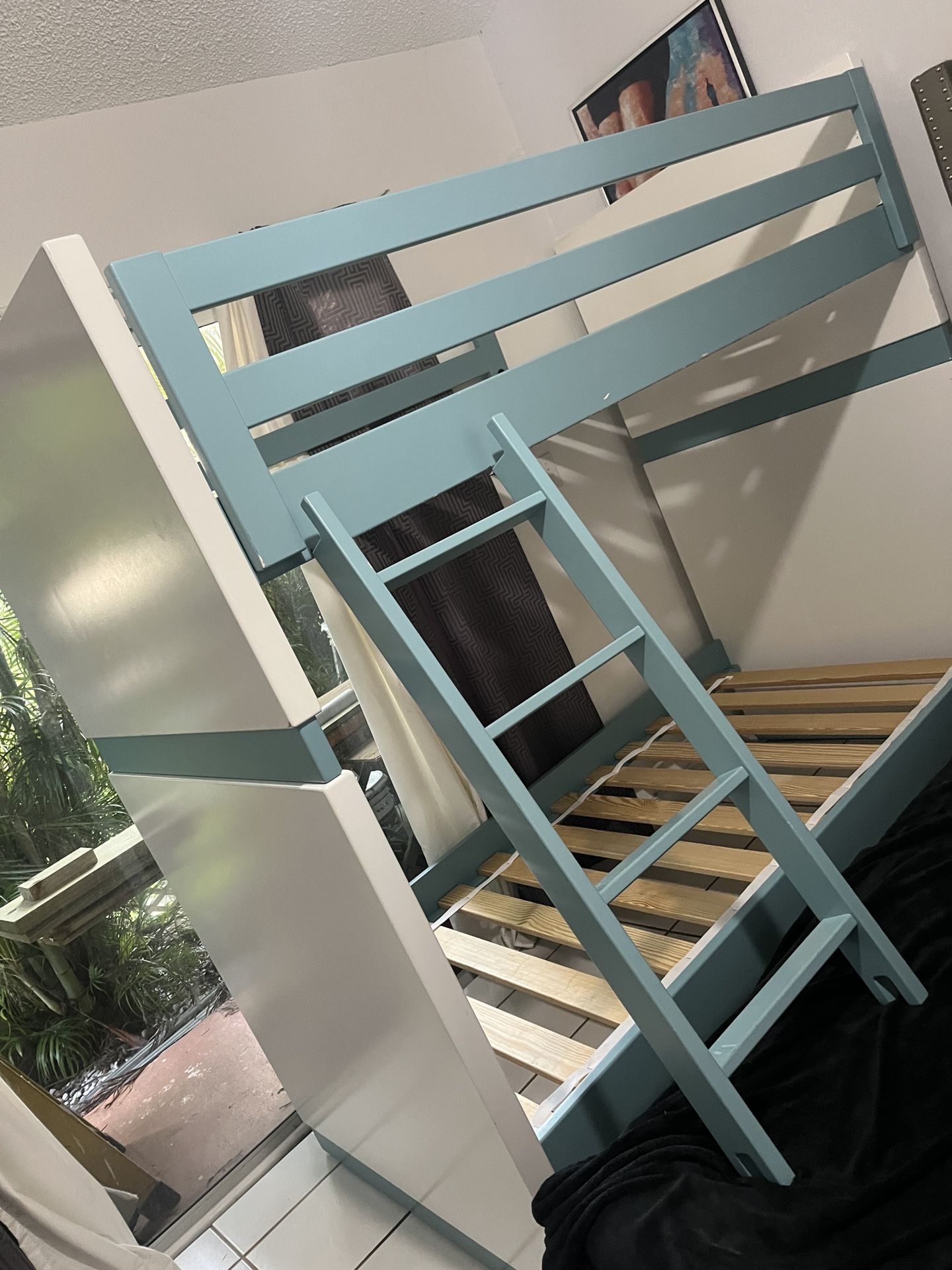 Bunk bed for Sale in Miami, FL OfferUp