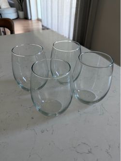 Set of 4 stemless wine glasses