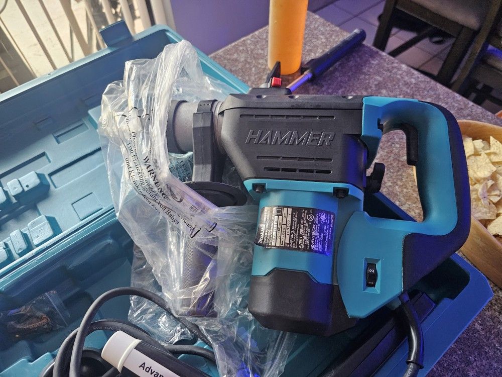 Makita Rotary Dril/ Hammer