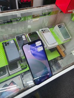 Iphone 14  128gb $399 w/3 month w/case & screen protector